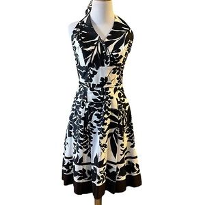 WHITE HOUSE BLACK MARKET BLACK AND BROWN FIT AND FLARE HALTER DRESS SIZE 2 XS